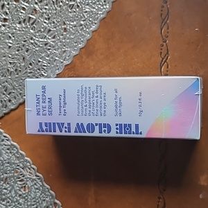 The Glow Fairy instant eye repair serum nib